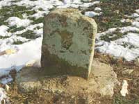 borne avec inscription S